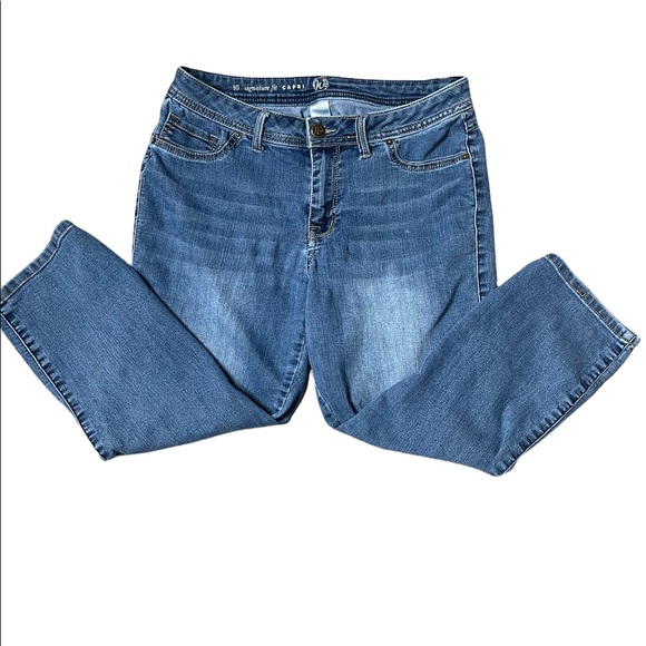 Fit Capri Med Wash Blue Denim Jeans 